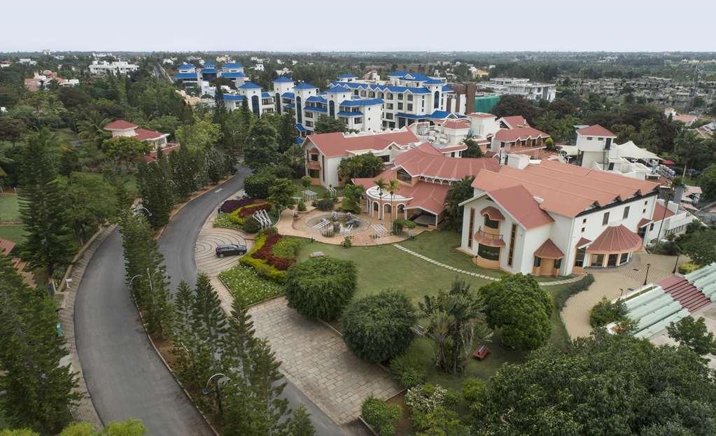 Clarks Exotica Convention Resort & Spa Devanahalli Ngoại thất bức ảnh