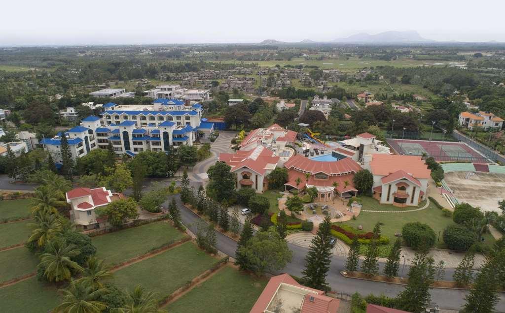Clarks Exotica Convention Resort & Spa Devanahalli Ngoại thất bức ảnh