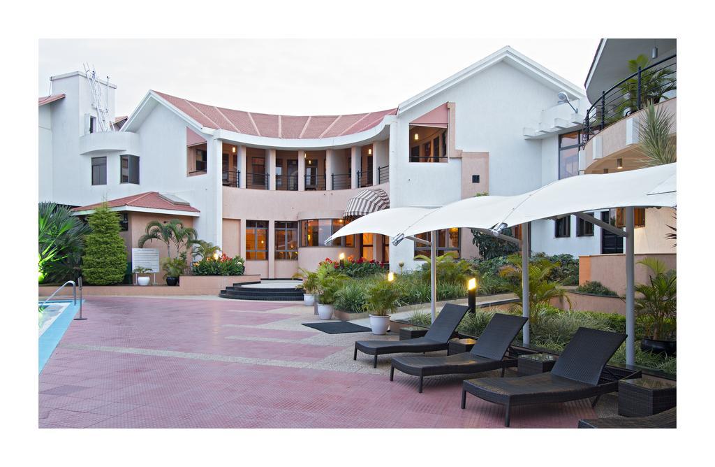 Clarks Exotica Convention Resort & Spa Devanahalli Ngoại thất bức ảnh