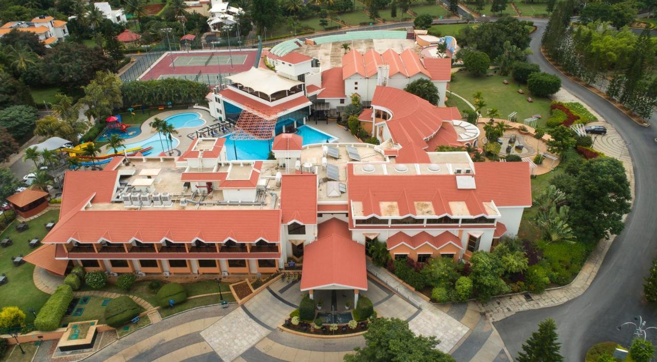 Clarks Exotica Convention Resort & Spa Devanahalli Ngoại thất bức ảnh